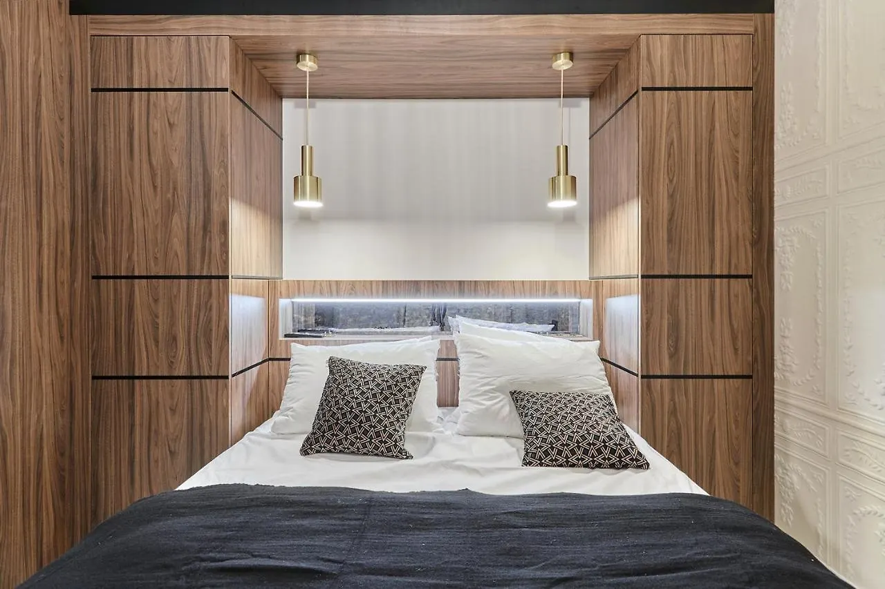 Apart Hotel Louvre Museum By Studio Prestige Paris