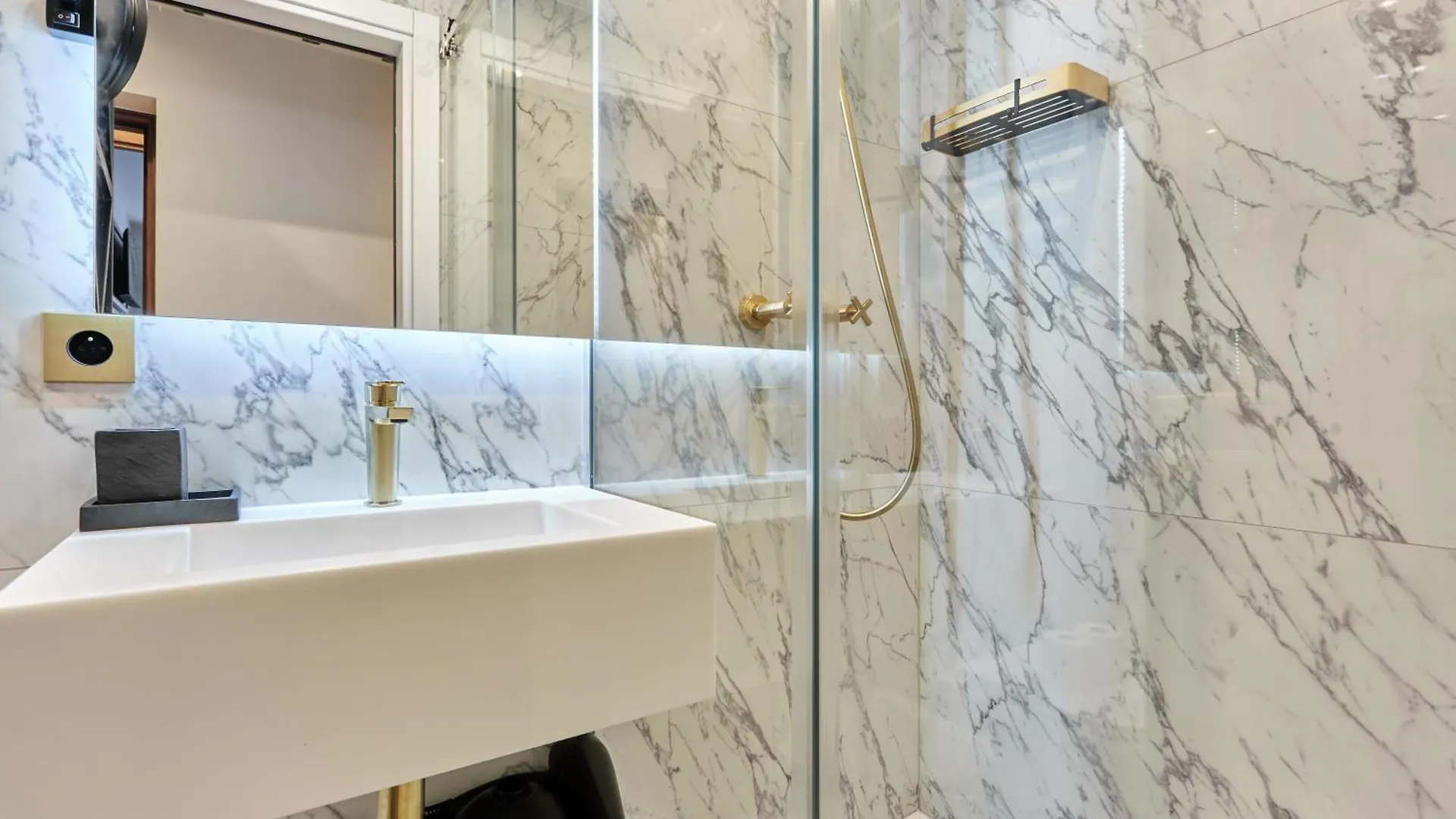 Apart Hotel Louvre Museum By Studio Prestige Paris