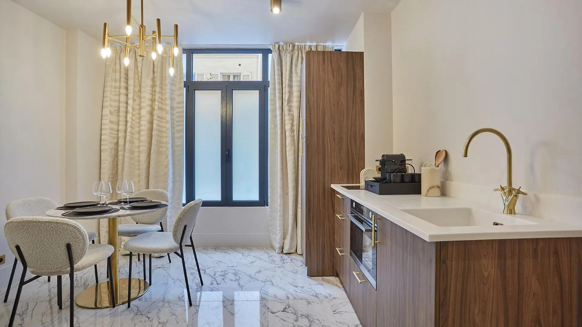 Apart Hotel Louvre Museum By Studio Prestige Paris Lejlighed