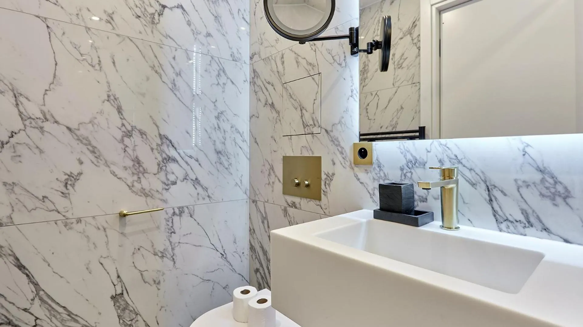 Apart Hotel Louvre Museum By Studio Prestige Paris
